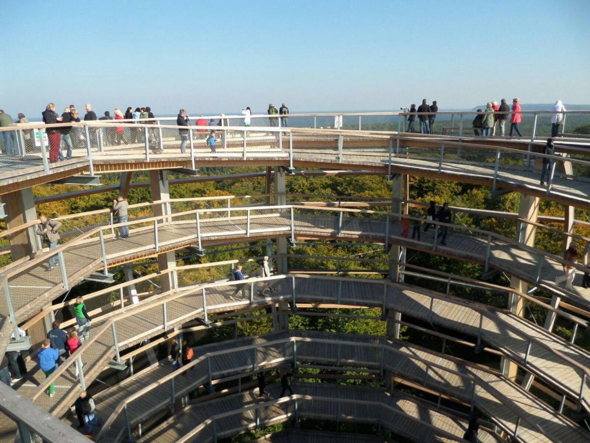 Ferienwohnung "Kranich" Im Ferien-Resort Ruegen Sagard Esterno foto